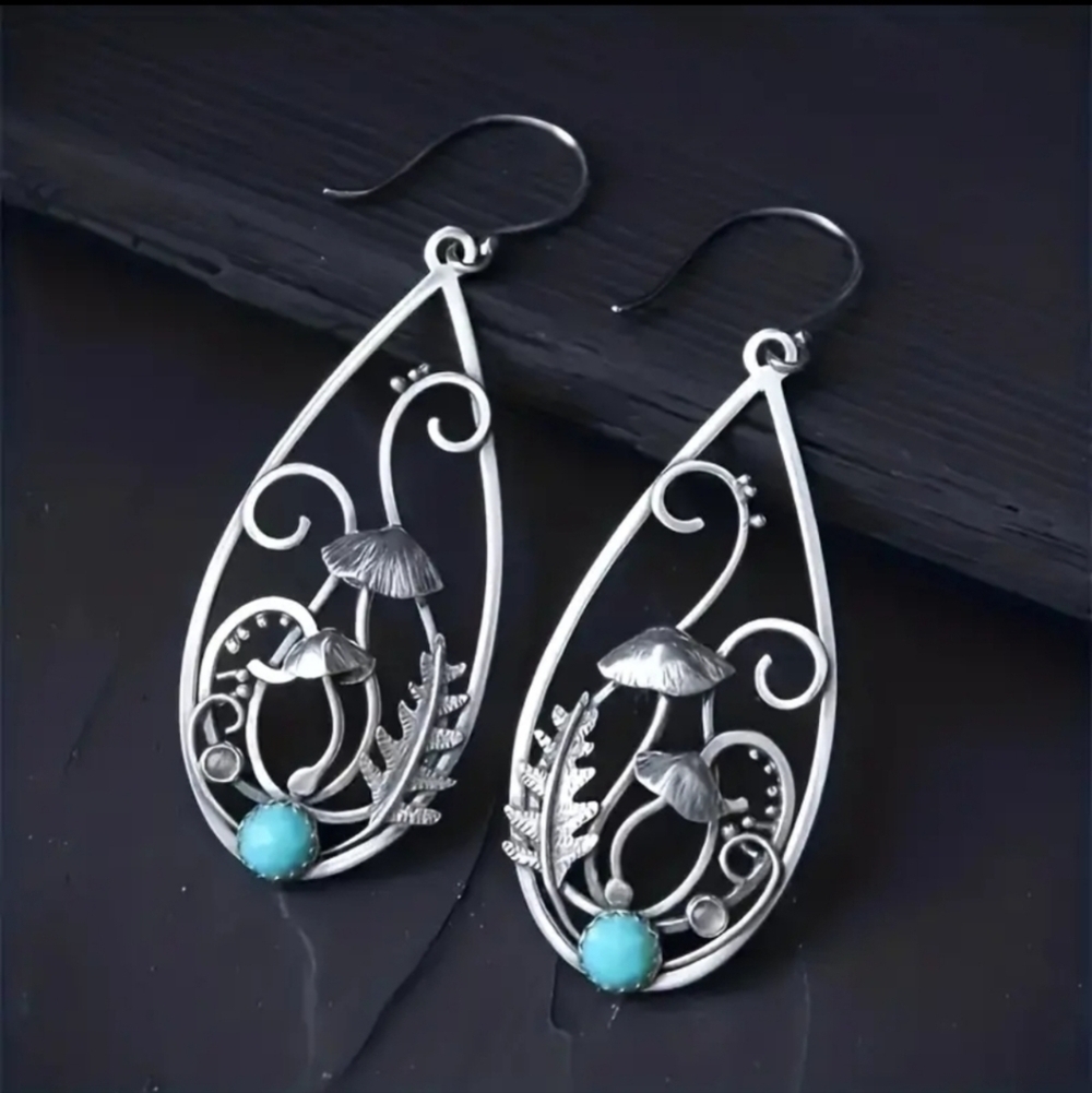 NWT Inlaid Spiral Mushroom Faux Turquoise Hollow Earrings Sterling